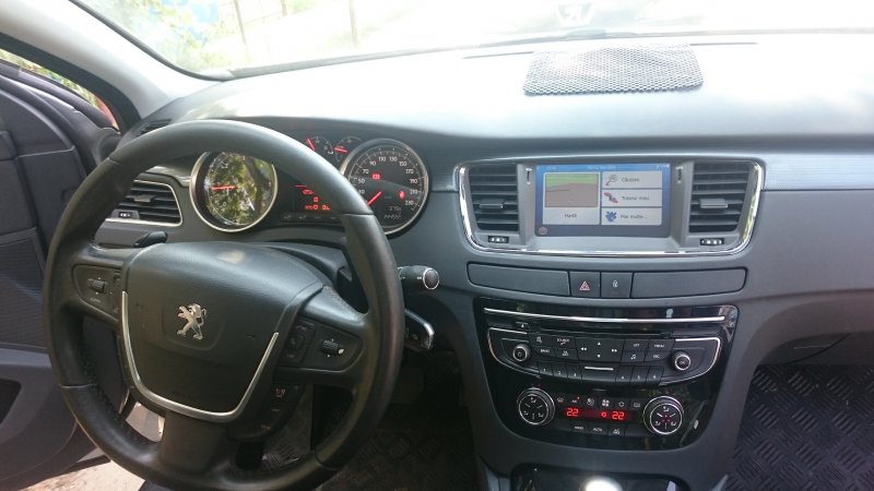 Navigatie Peugeot 508 cu Android 4.4