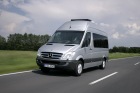 Inchirieri Mercedes Sprinter (16+1) de lux cu sofer